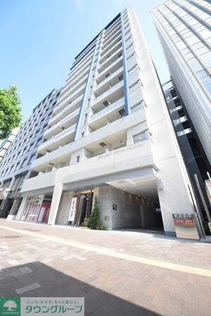 ロイジェントパークス四ッ谷の物件外観写真